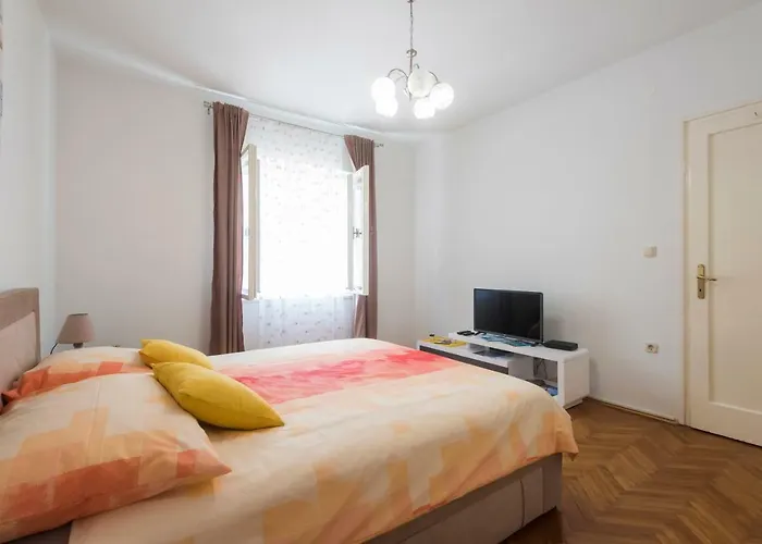 T&M Apartment With Parking In The Old Town